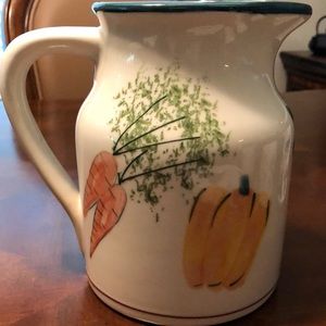 Vintage Hardstone 64 ounce Farmers Pitcher 1990